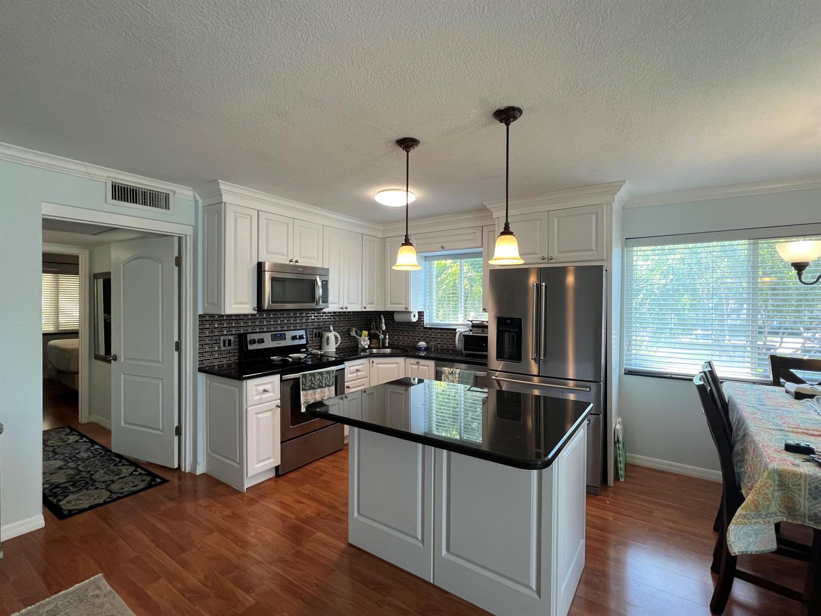 181 FARNHAM H # 181, Deerfield Beach FL 33442