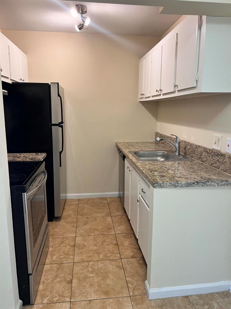 1500 N Congress Avenue # B20, West Palm Beach FL 33401