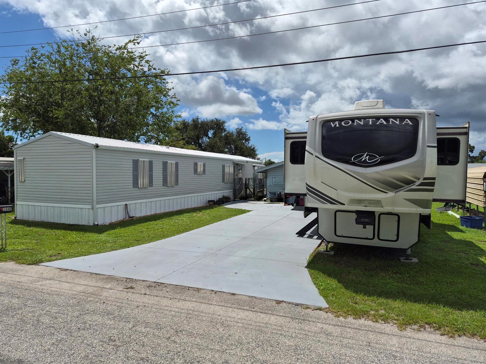 1040 12TH Street, Okeechobee FL 34974