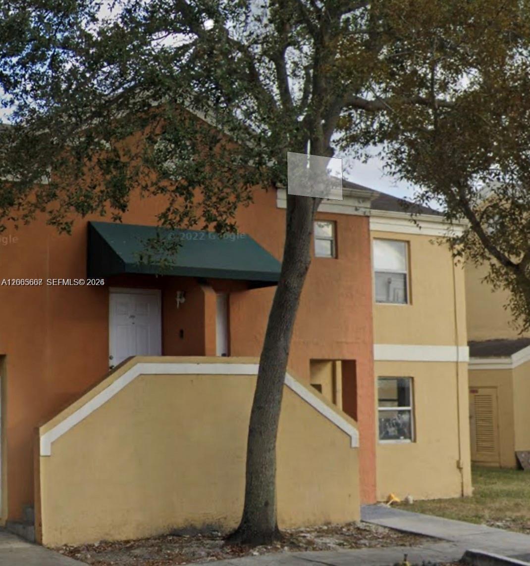 2421 NW 56th Ave # 103, Lauderhill FL 33313