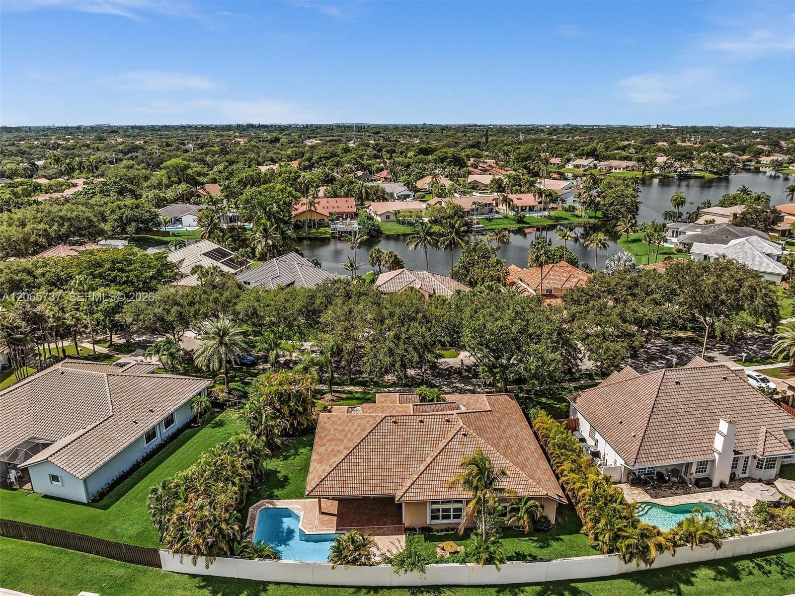 11335 Lake Shore Dr, Cooper City FL 33026