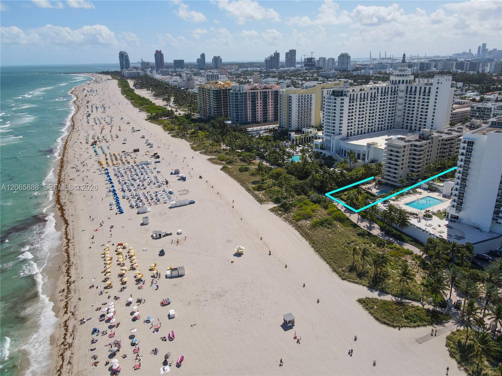 1621 Collins Ave # 908, Miami Beach FL 33139