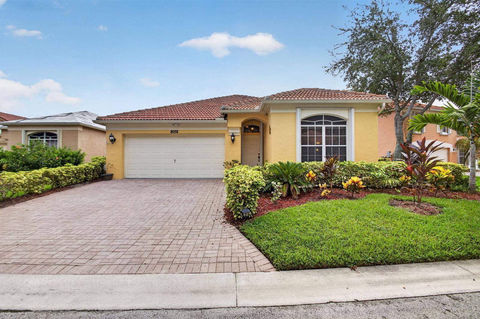 8058 Via Hacienda, Riviera Beach FL 33418