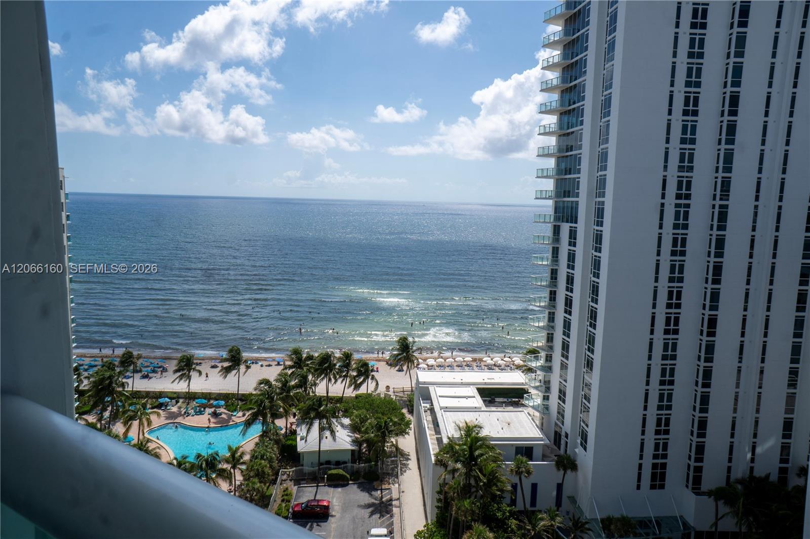 3901 S Ocean Dr, Hollywood FL 33019