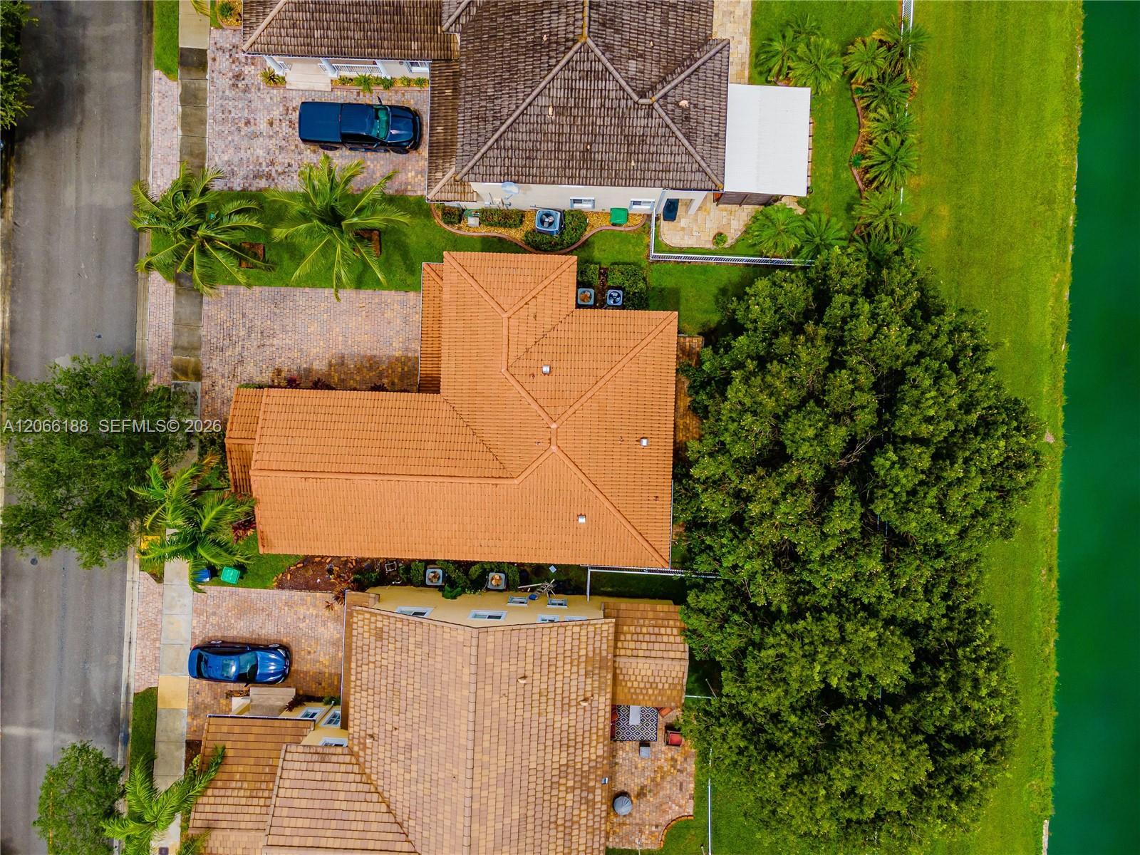 27621 SW 139th Pl, Homestead FL 33032