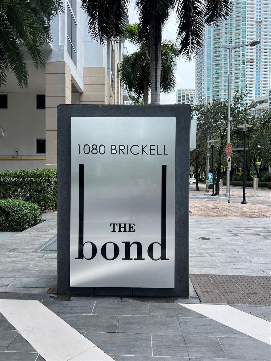 1080 Brickell Ave # 2805, Miami FL 33131