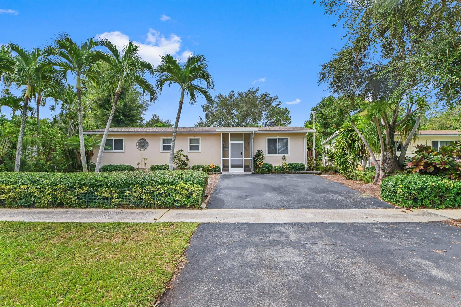 3906 Kewanee Road, Lake Worth FL 33462