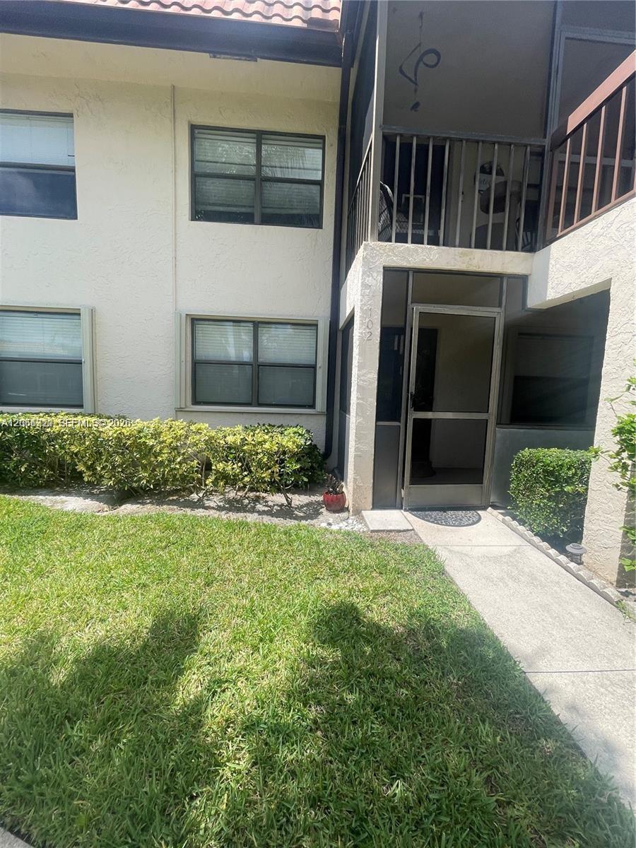 7250 Golf Colony Ct # 102, Lake Worth FL 33467