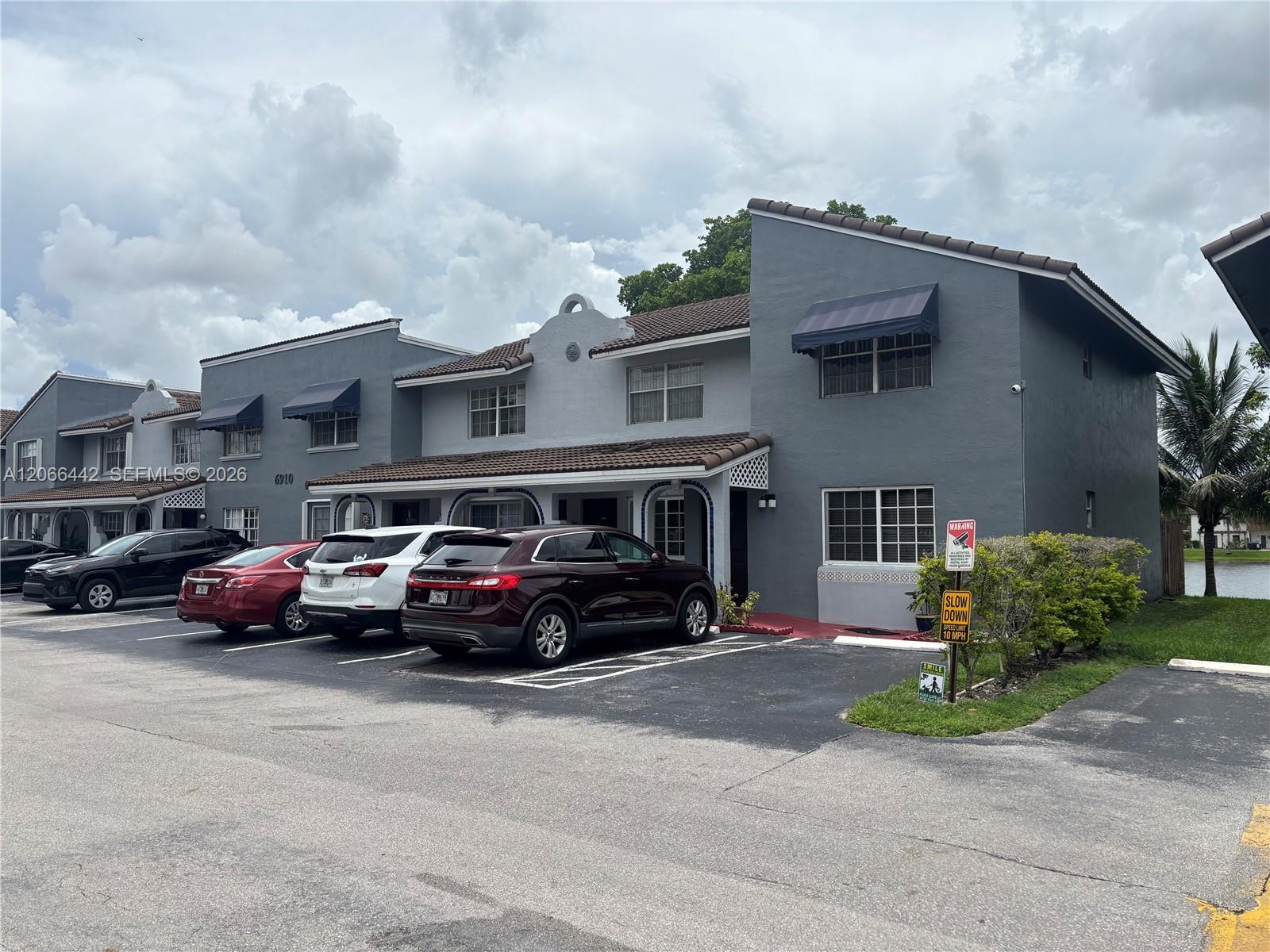 6910 NW 173rd Dr # 1008, Hialeah FL 33015
