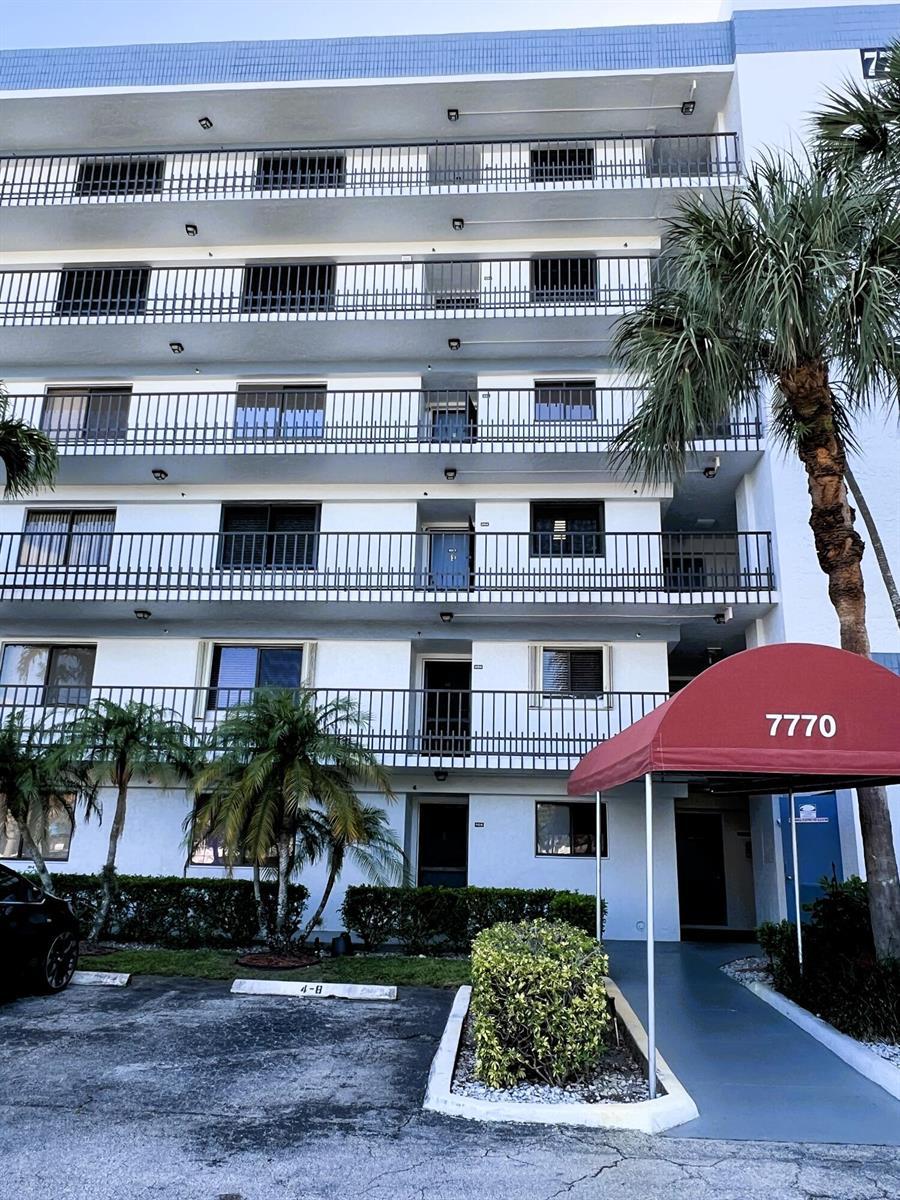 7770 TAHITI Lane # 504, Lake Worth FL 33467