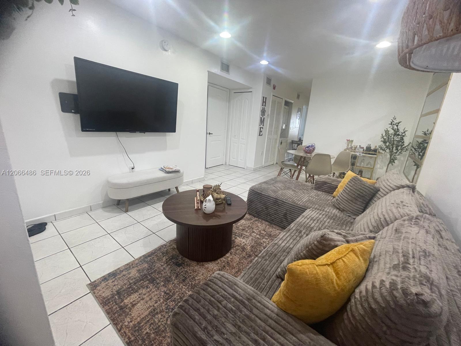 4689 NW 9th St # 207, Miami FL 33126