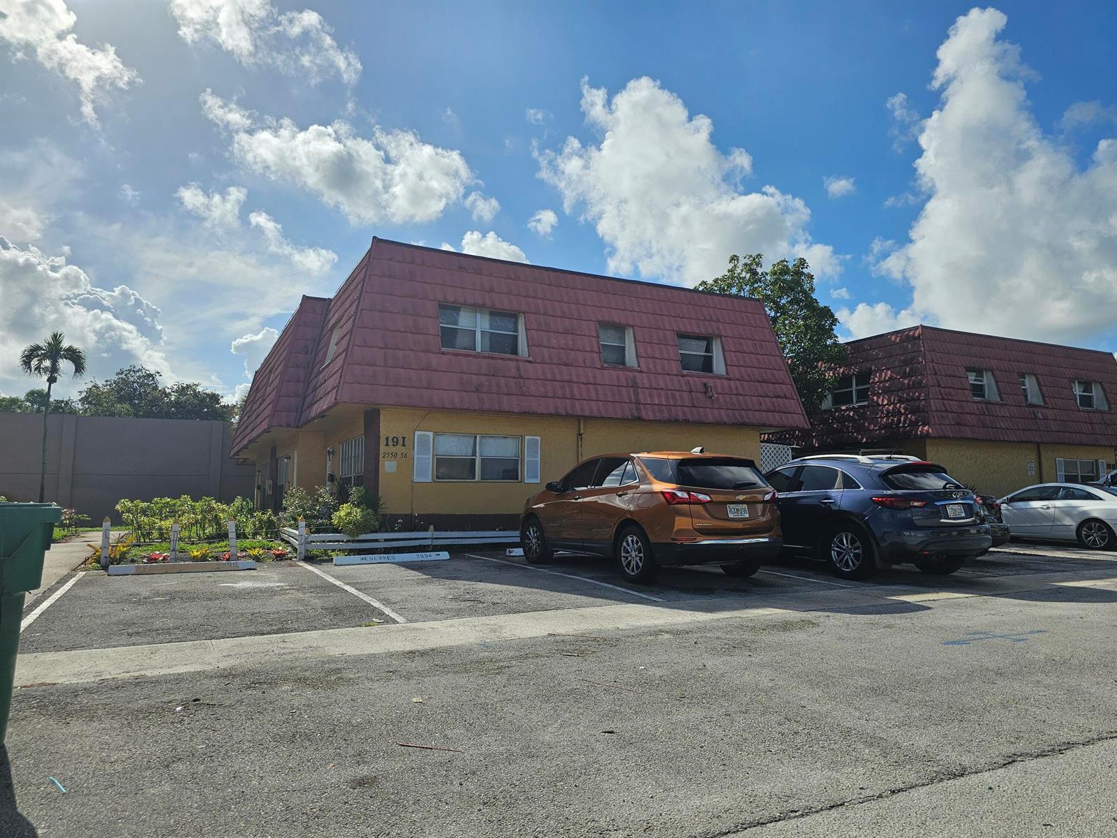 2556 NW 52nd Avenue # D19, Lauderhill FL 33313