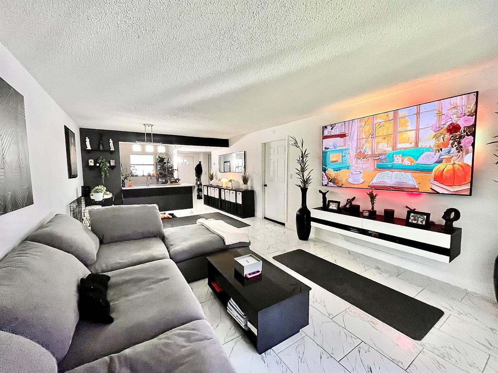 8301 SANDS POINT Boulevard # S306, Tamarac FL 33321