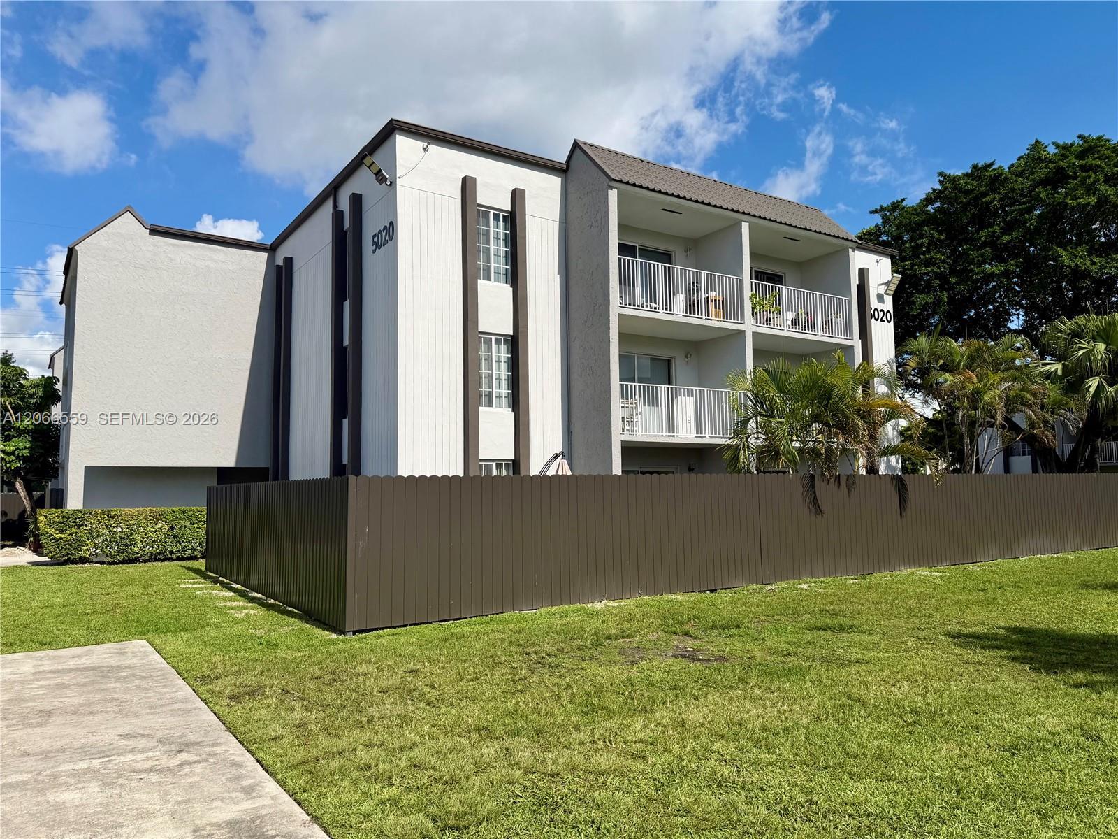 5020 NW 79th Ave # 202, Doral FL 33166