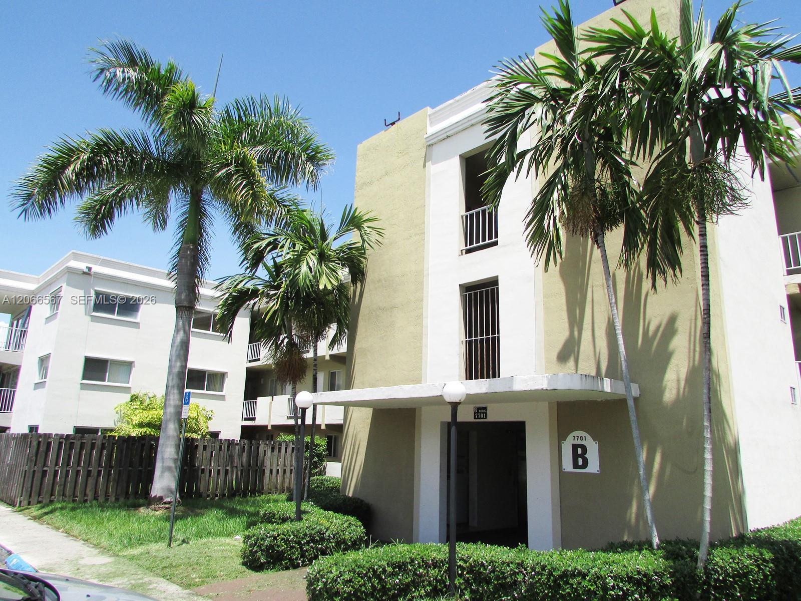 7701 SW 88th St # B322, Miami FL 33156