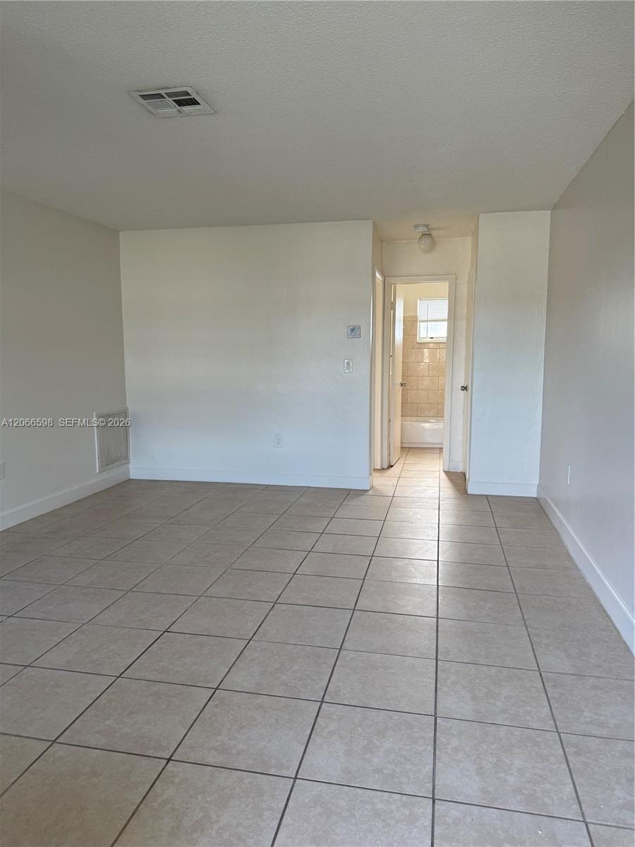 7241 Venetian St # 11, Miramar FL 33023