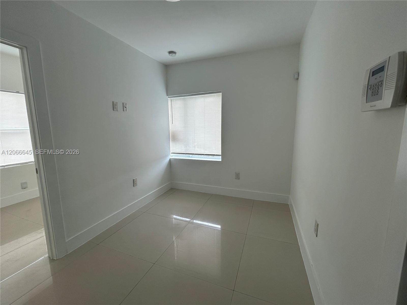 1890 NW 35 St # 7, Miami FL 33126