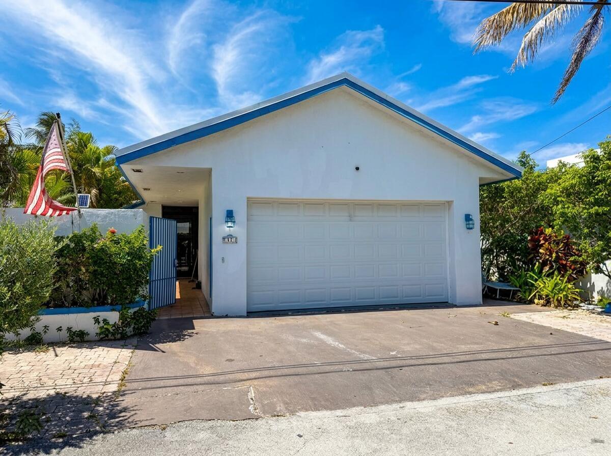 11 SUNSET Lane, Lauderdale By The Sea FL 33062