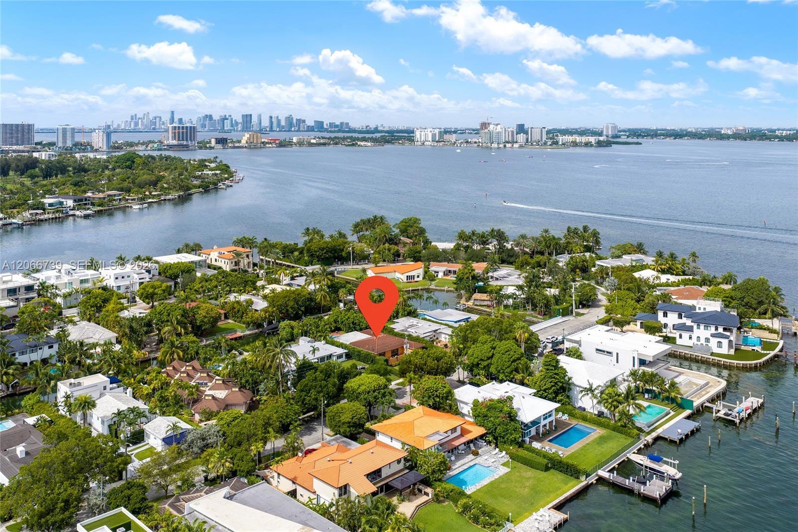 1860 Cleveland Rd, Miami Beach FL 33141