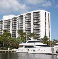 3610 Yacht Club Dr # 514, Aventura FL 33180