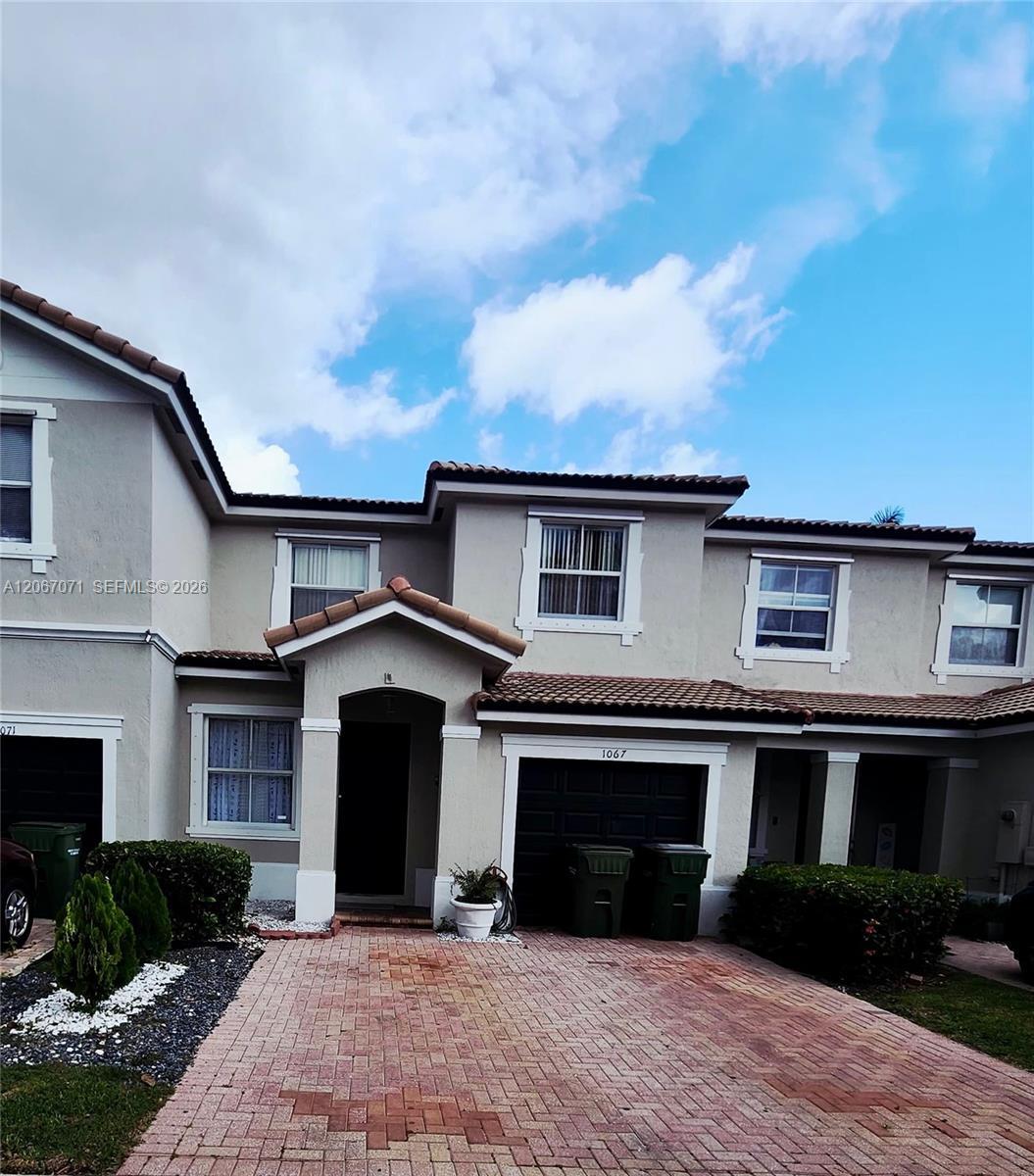 1067 NE 41st Pl, Homestead FL 33033