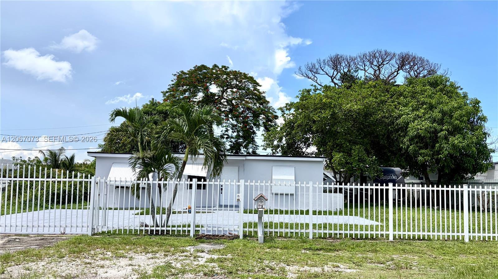 12841 Green Ave, Miami FL 33167
