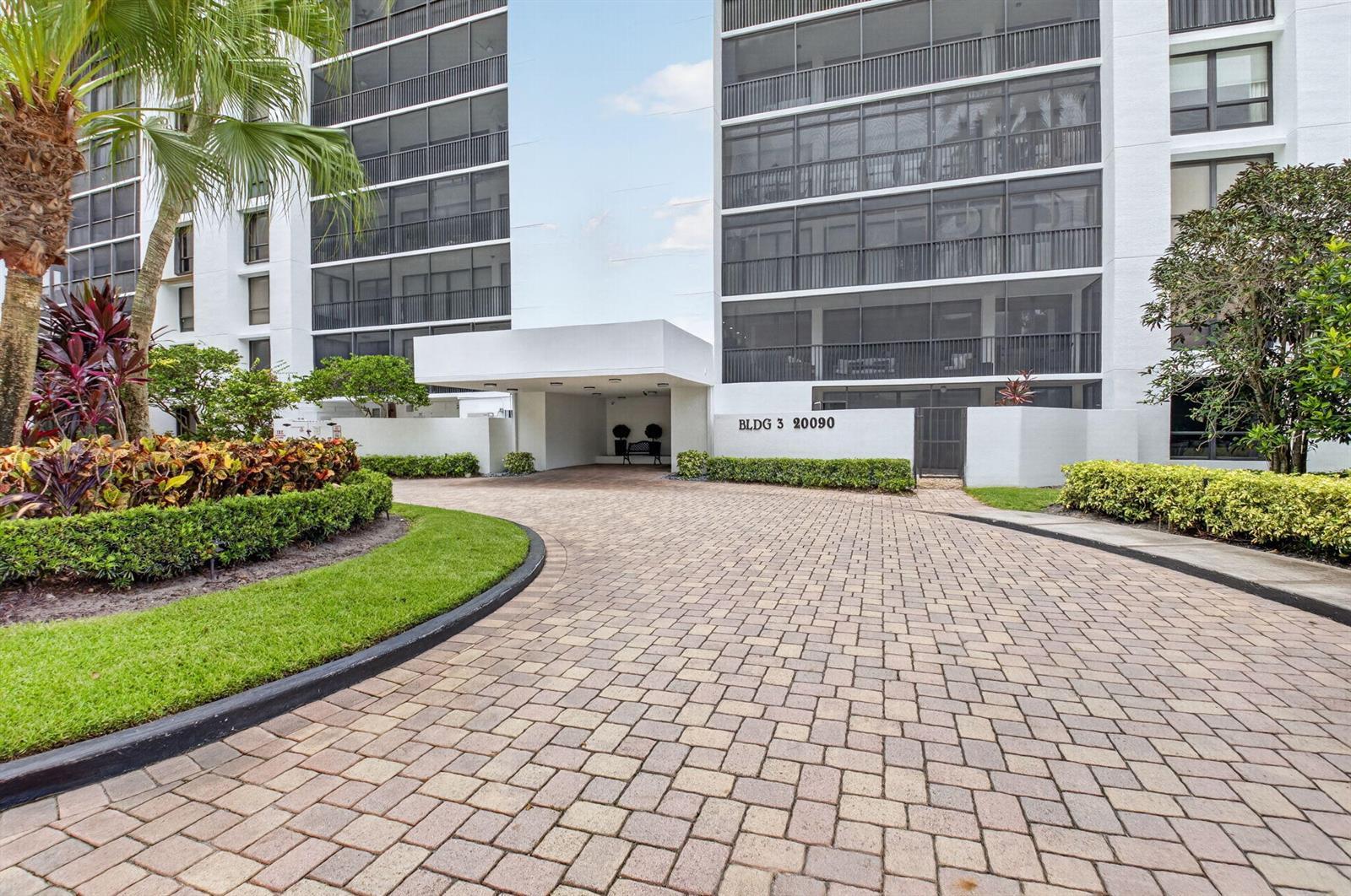 20090 Boca West Drive Apt # 361, Boca Raton FL 33434