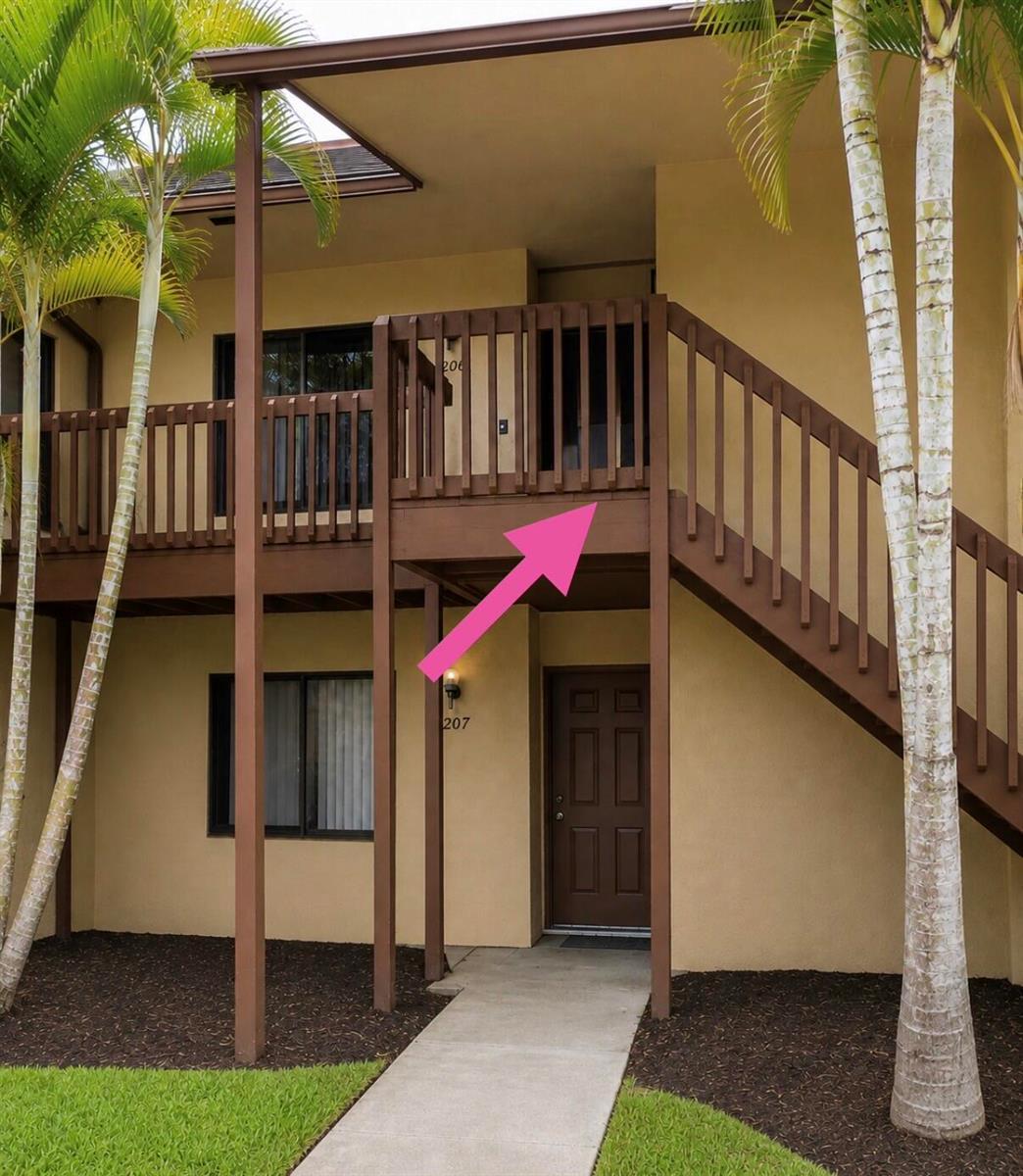 206 Lakeview Drive E, Royal Palm Beach FL 33411