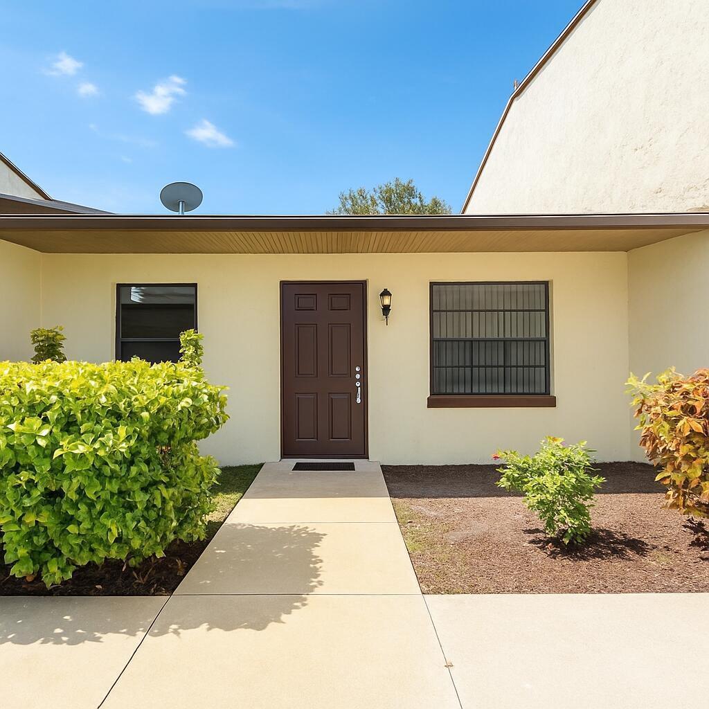 1226 N Haverhill Road # 4, Haverhill FL 33417