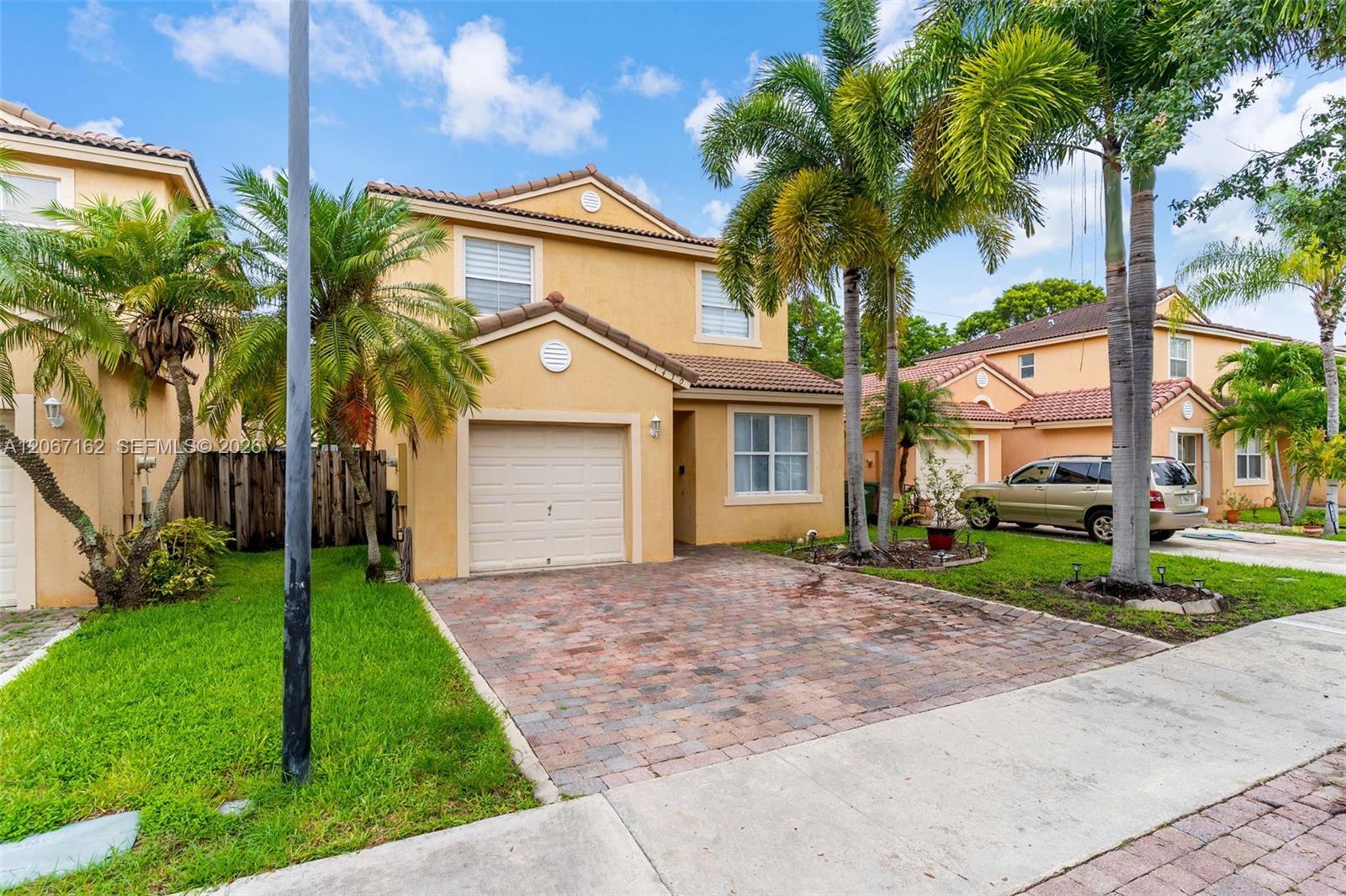 1430 SE 18th Ter, Homestead FL 33035