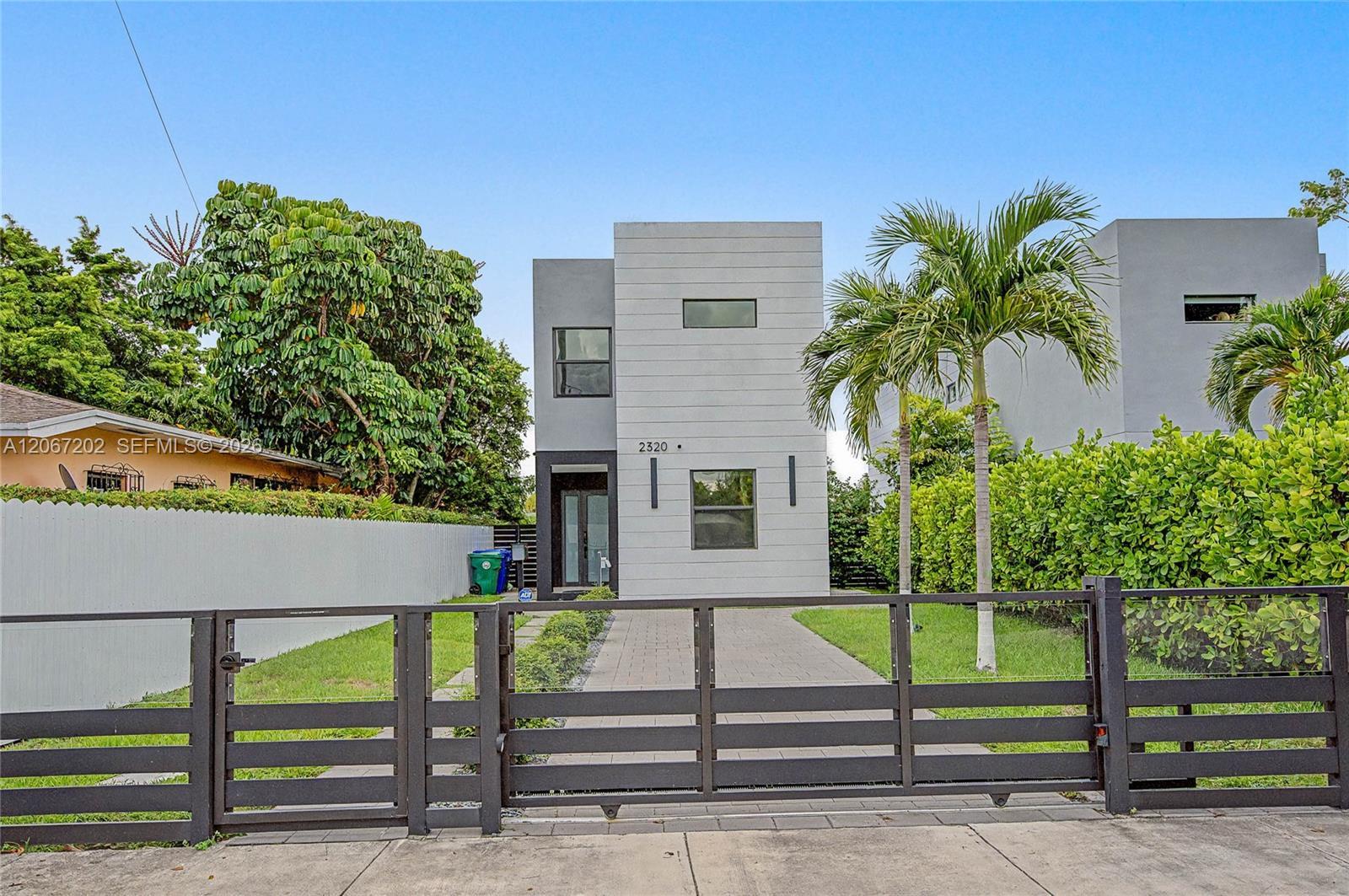 2320 SW 14th St, Miami FL 33145