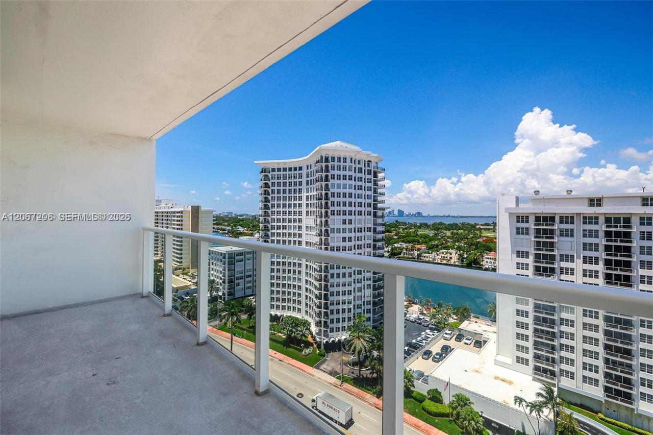 5701 Collins Ave # 1611, Miami Beach FL 33140