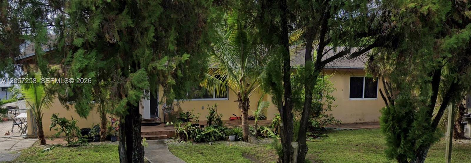 1250 NE 115th St # 3, Miami FL 33161