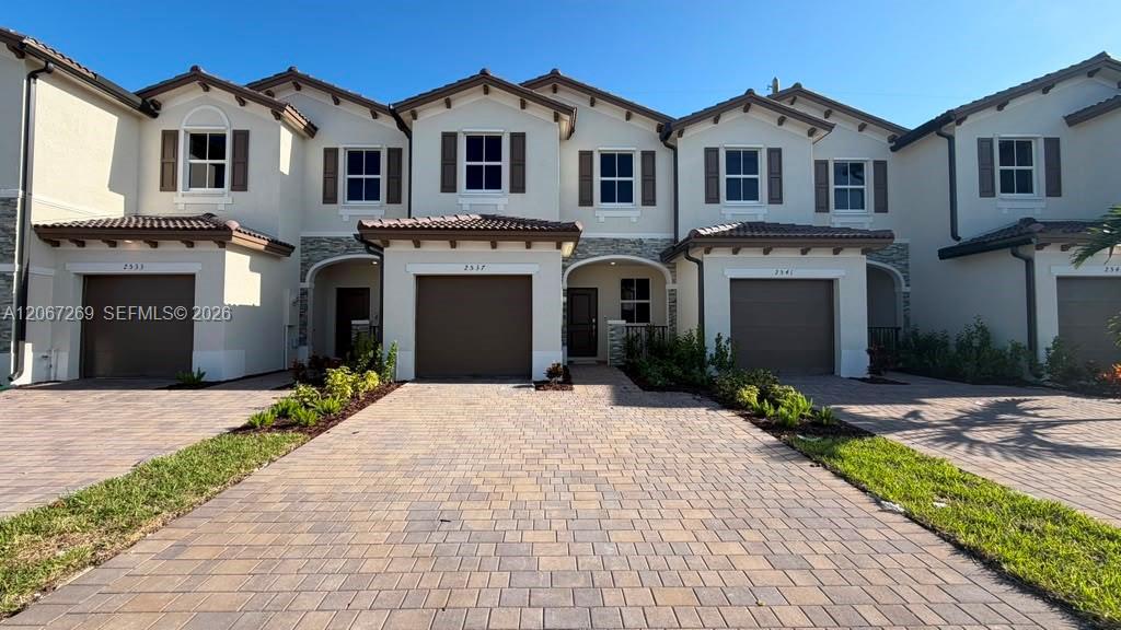 2537 SE 25th Dr # 2537, Homestead FL 33035