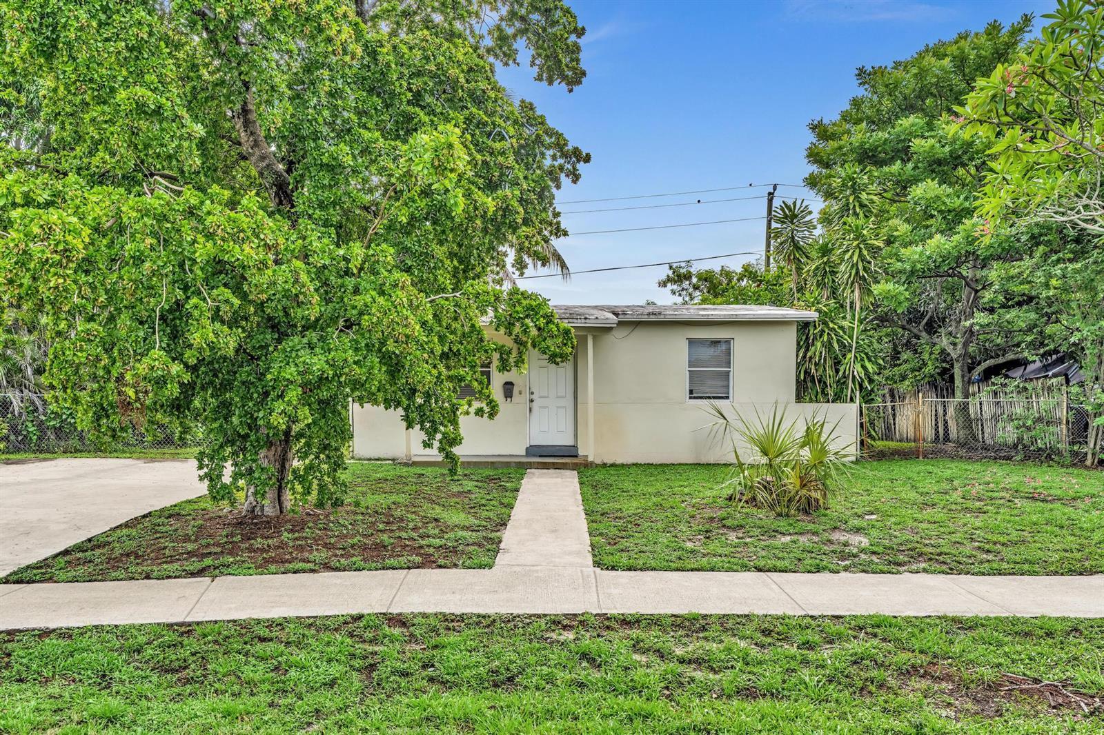 4936 NE 14TH Avenue, Pompano Beach FL 33064