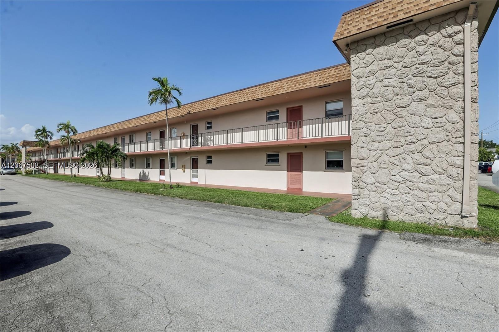 200 Bonnie Blvd # 139, Palm Springs FL 33461