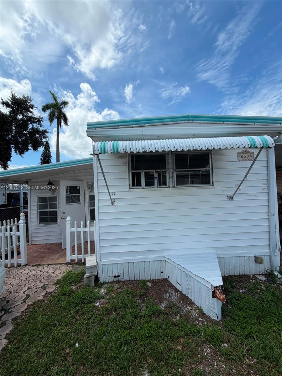 Davie, FL