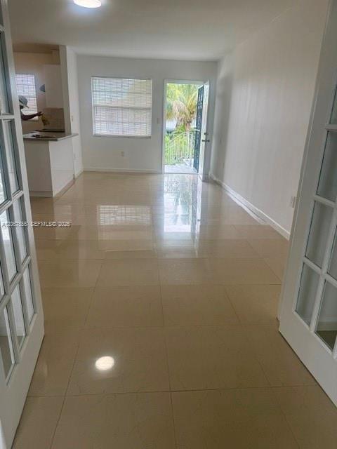4050 NW 135 th st # 25, Opa-Locka FL 33054