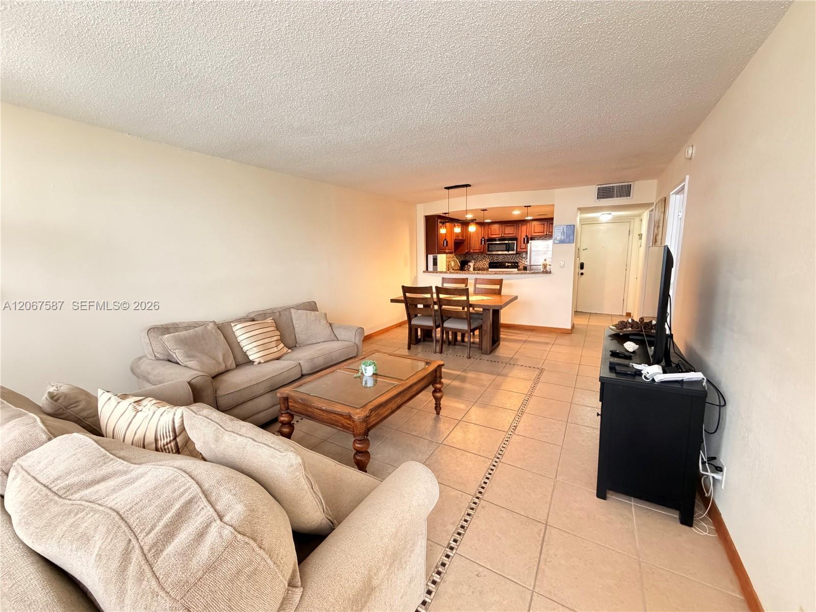 1825 S Ocean Dr # 607, Hallandale Beach FL 33009