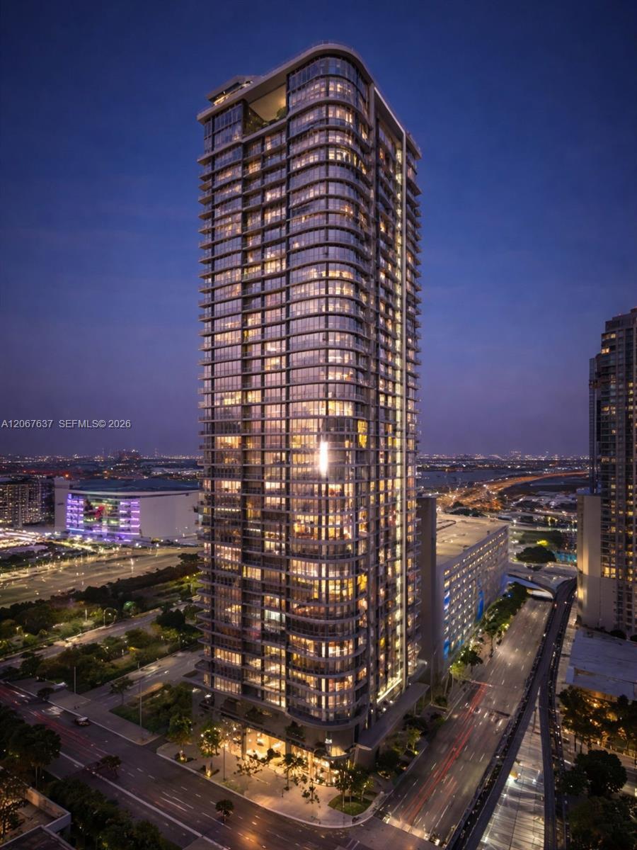 121 NE 5th St # 1607, Miami FL 33132