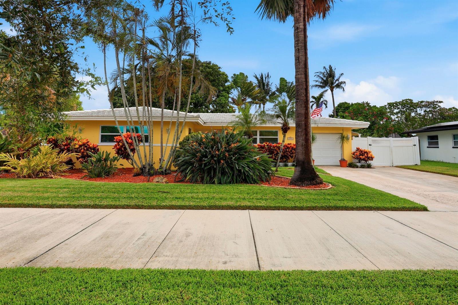 499 SW 12TH Avenue, Boca Raton FL 33486