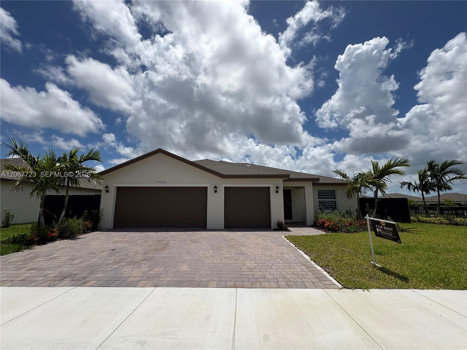 17376 SW 285th St, Homestead FL 33030