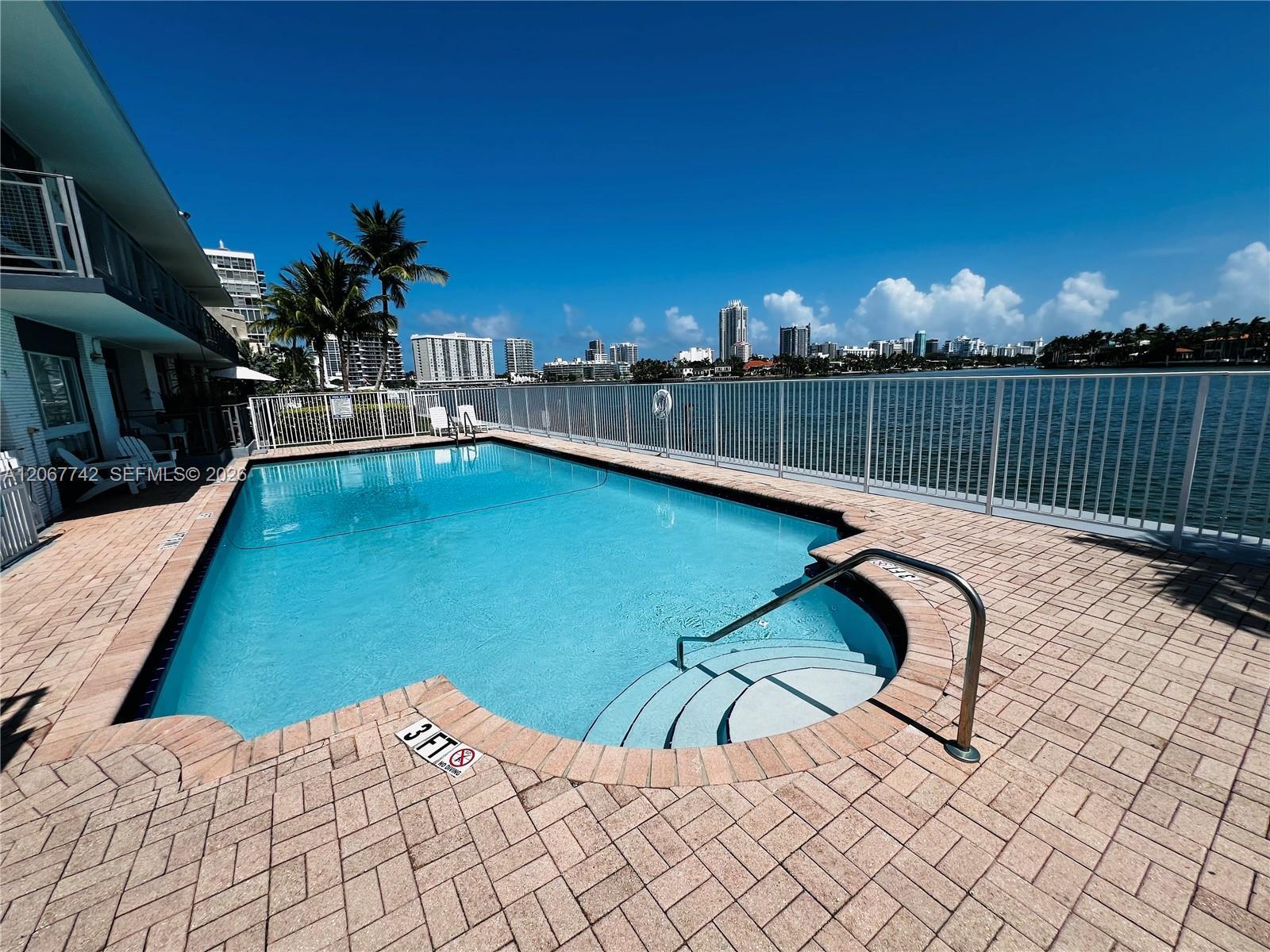 946 Bay Dr # 12, Miami Beach FL 33141