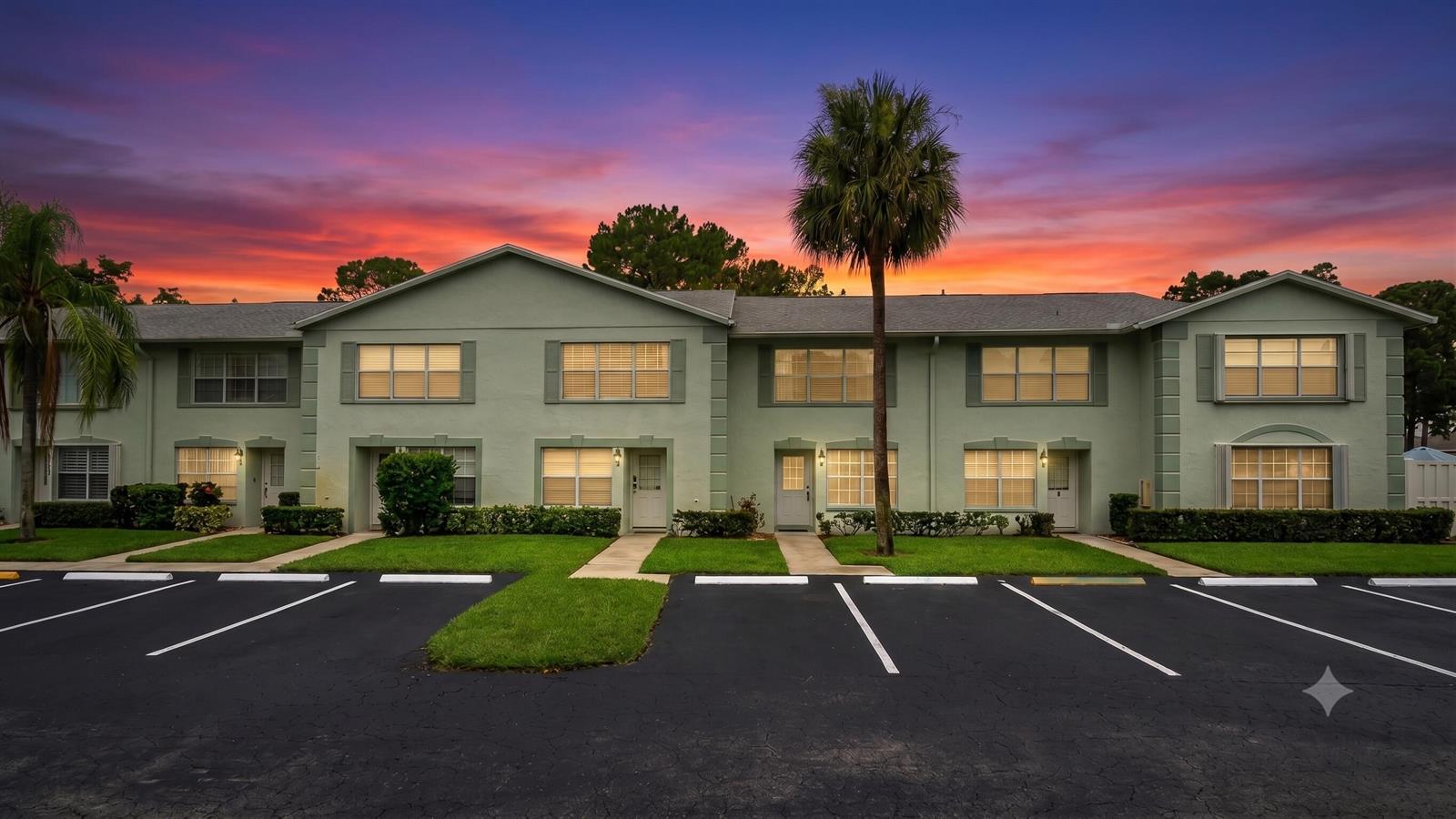 3714 Savoy Lane # F, West Palm Beach FL 33417