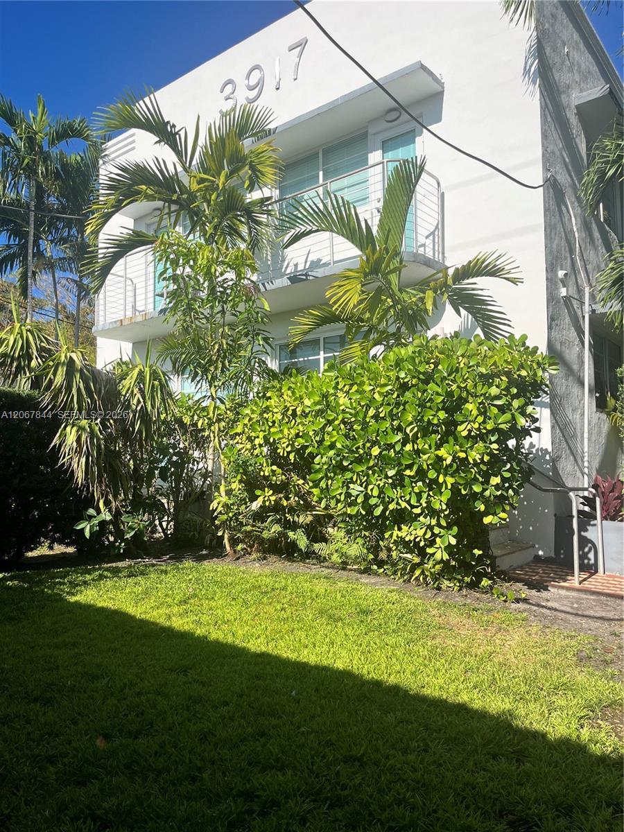 3917 N Meridian Ave # 102, Miami Beach FL 33140