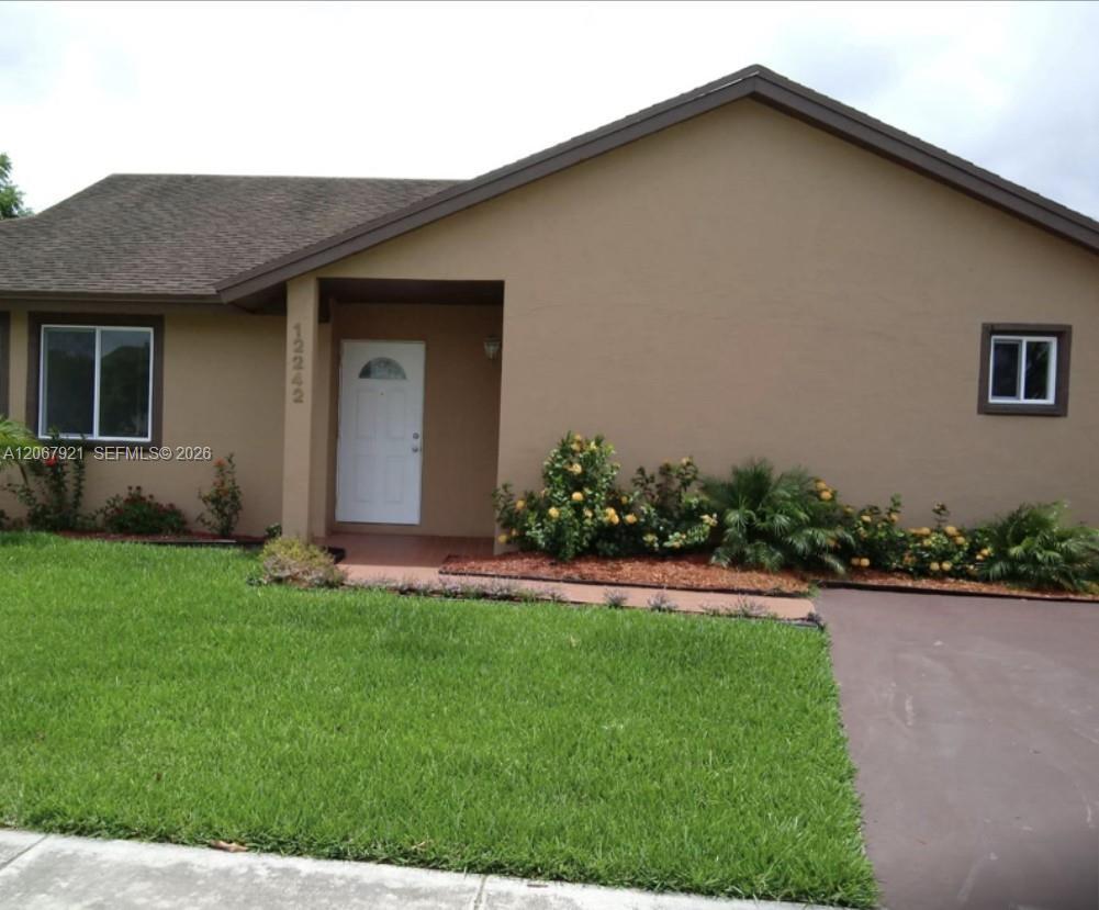 12242 SW 210th St, Miami FL 33177