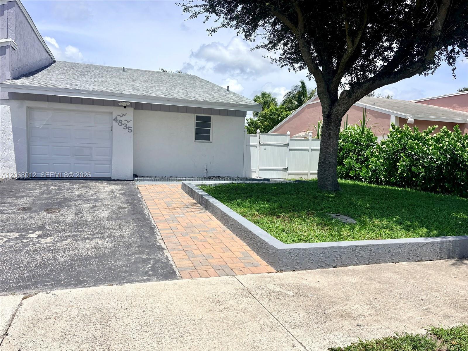 4835 NW 6th Ct, Delray Beach FL 33445