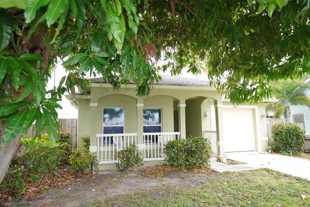 112 SE 2nd Avenue, Boynton Beach FL 33435