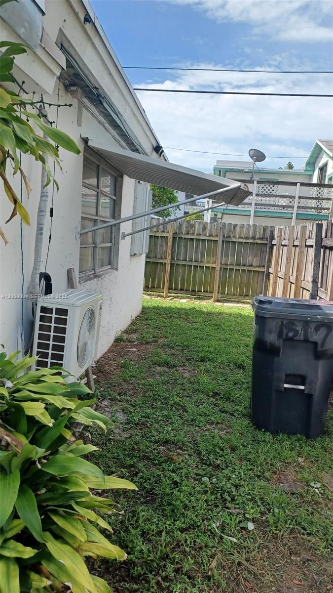 1806 Funston St Rear, Hollywood FL 33020