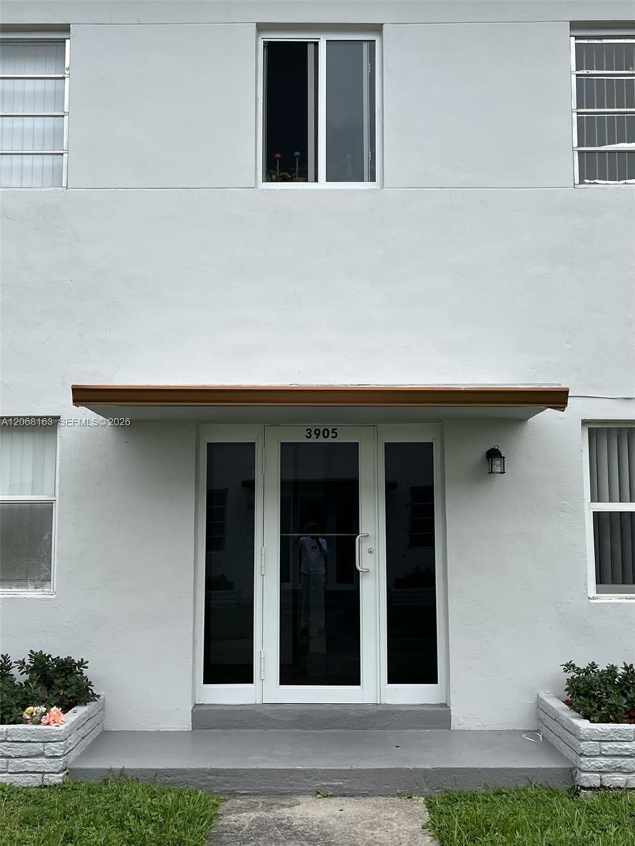 3911 W Flagler St # 2C, Miami FL 33134